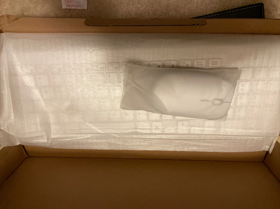 Wireless Keyboard and Mouse Combo White - Image 1 of 2