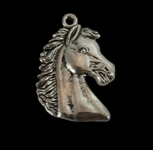 Horse Head Pendant - Picture 1 of 1