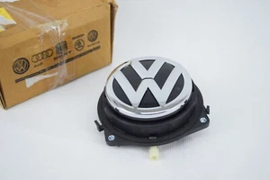 Volkswagen 5C5-827-469-E-ULM 2012-2017 Beetle Trunk Lid Actuator - Picture 1 of 8