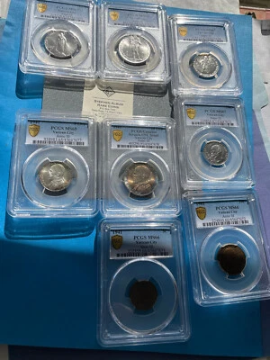 Vatican 1941 8 coin mint set PCGS cert. including silver 5, 10 Lire mintage 4000 - Image 1 of 4