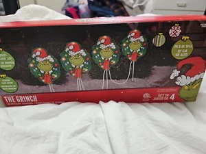 Gemmy Dr Seuss The Grinch Stole Christmas Pathway LED Light Stakes Markers - Picture 1 of 3