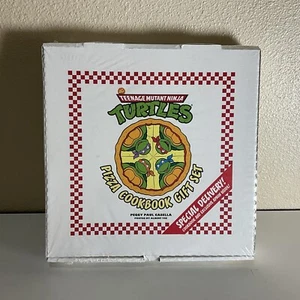 Teenage Mutant Ninja Turtles Pizza Cookbook Gift Set : Includes Apron, Hardco... - Imagen 1 de 3
