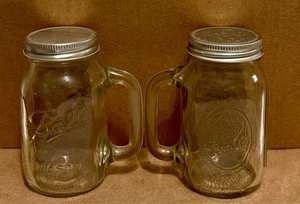 Lote 2 Pequeños Tarro de Albañil Salero y Pimentero “Cosecha Dorada” Manijas Vidrio - Imagen 1 de 4