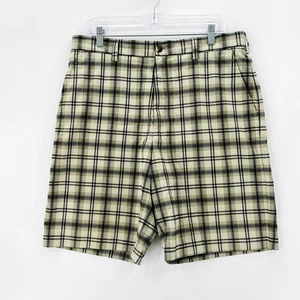 Izod Golf Shorts Men’s Size 34 Green Plaid Flat Front Lightweight - Picture 1 of 8