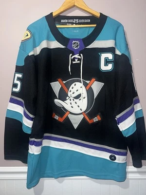 Camiseta cosida Adidas de los Anaheim Ducks 25 aniversario de Ryan Getzlaf talla 52 Foto 1 de 4