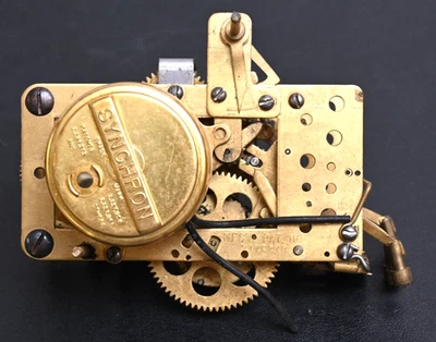 Antique Brass Clock Movement w/ Synchron 1RPM Motor Westminster Chime? 2176870 - Image 1 of 4