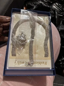 Miraculous Garden Schmuckset Halskette Armband Ohrringe Kristall Neu in Box - Bild 1 von 4