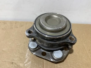 TESLA MODEL 3 Radlager vorne links 104412400A 2021 31586455 - Picture 1 of 3