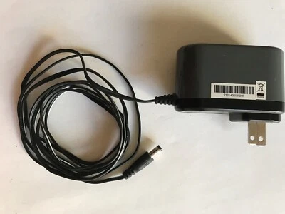 Linksys  Switch power supply Model AD12V/1A-SW - Image 1 of 4