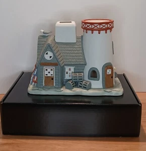 Candelabro de cerámica Partylite Stoney Harbor Lighthouse luz de té PO383 - Imagen 1 de 5