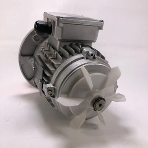 Transtecno TCM050.0336 TTN Motor MR80A4 Reduzierstück 4P 0,55kW 230/400V i=25 gebraucht UMP - Bild 1 von 4