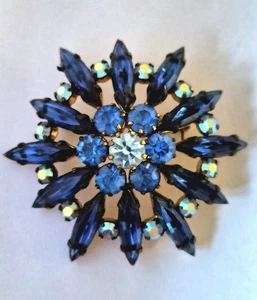 Vintage aurora borealis rhinestone brooch  - Picture 1 of 4