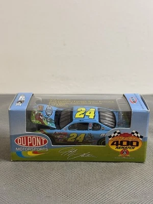 Jeff Gordon 2002 DuPont/ Looney Tunes revanche HO 1/64 fundido - Imagem 1 de 2