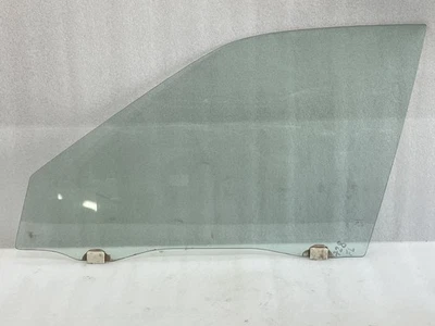 Honda Accord 1991 sedán lado izquierdo del conductor puerta delantera ventana de vidrio Foto 1 de 4