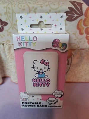 Banco de alimentación portátil Hello Kitty 3600 mAh cargador USB Foto 1 de 4