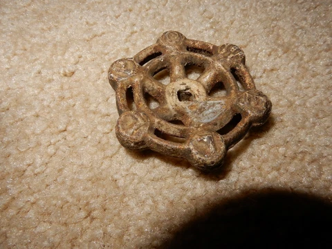 VINTAGE CAST IRON POWELL HANDLE STEAMPUNK 2 3/8 DIAMETER Cover