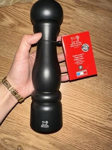 Peugeot Boreal Pepper Mill 8 in/21 cm Black Made In France - Picture 1 of 3