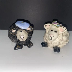 Heather Goldminc Sheep Shakers Black And White Set of 2 - Picture 1 of 7