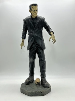 Estatua Universal Classic Monsters Frankenstein™ - Trick Or Treat Studios Foto 1 de 4