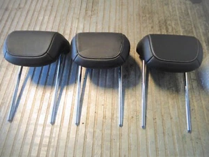 CORSA D VXR SCHWARZ LEDER KOPFSTÜTZEN HINTEN 3 STÜCK - Bild 1 von 2