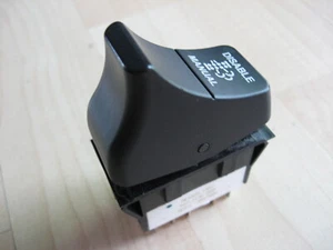 Interruptor de regeneración Kenworth P27-1131-009 05679HM DPF DESACTIVACIÓN MANUAL #M160NN - Imagen 1 de 5