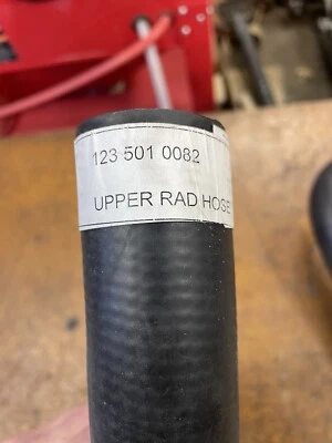 MERCEDES Upper Radiator Coolant Hose 1235010082 Mercedes Benz 300DT 300SD 240D - Image 1 of 4