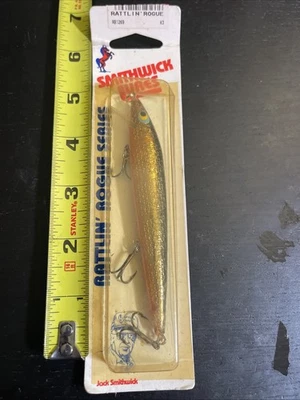 Smithwick Rattlin Rogue RB-1269 Golden Rogue 4.5" 1/3oz flotador/poco profundo 0-2' nuevo en caja Foto 1 de 4
