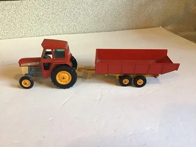 Matchbox King size #K3 Massey Ferguson 165 Tractor & Trailer - Image 1 of 4