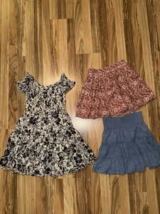 American Eagle Women’s XS Floral Dress Skirt Lot Black White Pink Blue - Picture 1 of 7
