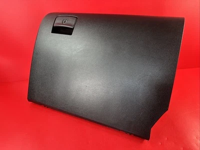 Puerta guantera Nissan Altima 2007-2012 68510ZX00A negra OEM Foto 1 de 4