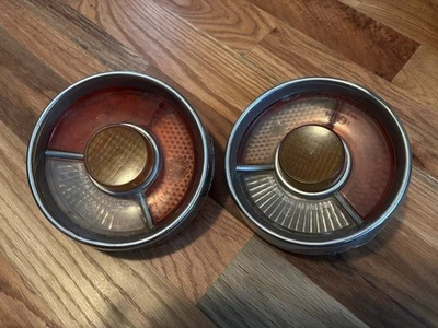 Luces traseras redondas para BMW 1600/2002 Ti Tii 1966-1973. Necesita reacondicionamiento. Foto 1 de 4