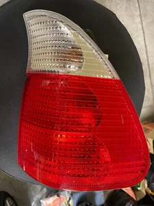 00-03 BMW X5 E53 Right Passenger Side Taillight Tail Light Lamp Halogen OEM - Picture 1 of 4