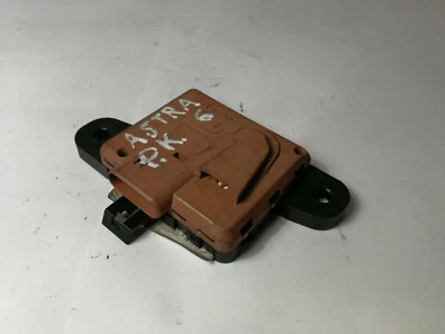 Crash Impact Sensor Vauxhall Opel ASTRA G VECTRA B OMEGA B ZAFIRA A 09133258 SQ - Image 1 of 3