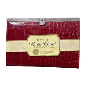 Something to Hold Red Photo Clutch Holds 16 - 4" x 6" Photos Tri-Coastal Design - Picture 1 of 4