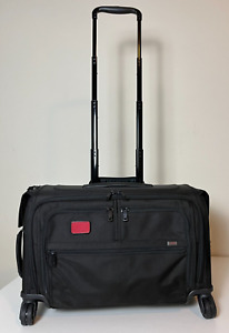 Tumi Garment 4 Wheeled Carry-On Bag – Alpha 3 – 1171501041