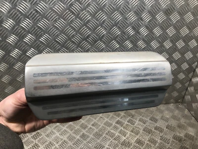 Isuzu Rodeo Denver 2.5 3.0 2004-08 puerta trasera escalón cubierta embellecedor izquierda o derecha  Foto 1 de 4