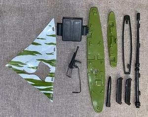 Vintage G.I. Joe Manta Wind Surfer 100 % Complete 1983 Hasbro - Picture 1 of 4