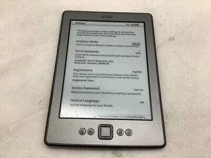 Amazon Kindle Touch 4th Generation Model D01100 *Tested* - Picture 1 of 3