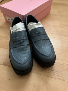 Intentionally Blank Trio blaue Halbschuhe mit Stollensohle - neu im Karton - 39 - 188 $ - Bild 1 von 7