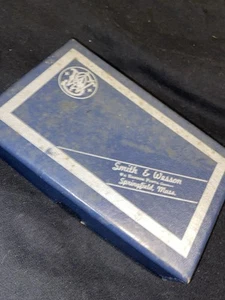 Smith & Wesson Box .38 Chiefs Special Model 36 1955 model Manual And Tools VtG - Picture 1 of 11