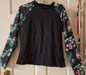 Damen Blumen Rash Guard Badeanzug Set Langarm Schwimmoberteil & Shorts XXL NEU - Bild 1 von 3