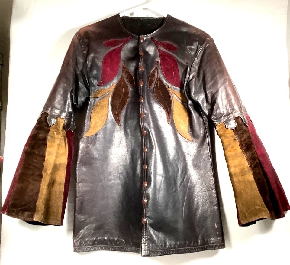 Raro Medieval De Colección Cuero Este Oeste Instrumento Musical Chaqueta Rocker Foto 1 de 4