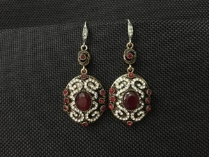 Antique Gold Stunning Oval Rhinestone Studded Earrings - Picture 1 of 1