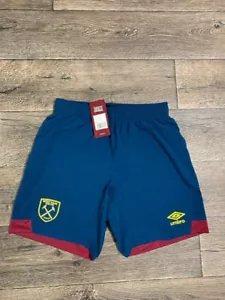 west ham umbro shorts small - Picture 1 of 3