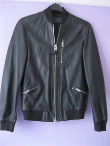 Chaqueta de cuero ALLSAINTS Utility Bomber XS negra, cremalleras gruesas, adornos acanalados - Imagen 1 de 8