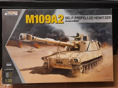 Modellino Kinetic Auto Utilizza Howitzer M109A2 1/35 Scala - Immagine 1 di 2
