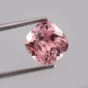 Natural Flawless Ceylon Padparadscha Sapphire Loose Cushion Cut Gemstone 8x8 MM - Picture 1 of 4
