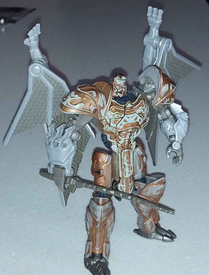 Transformers The Last Knight Skullitron complete Tlk Deluxe - Image 1 of 4