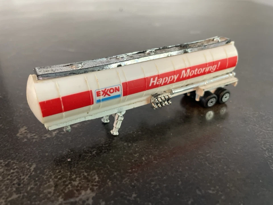 Road Champs Exxon Happy Motoring! Diecast Tanker Trailer Vintage 1982 - Image 1 of 4