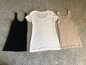 Lot Of 3 Small Women’s Tops~2 Tank Tops Black/Beige + 1 White Scoop Neck T Shirt - Picture 1 of 11